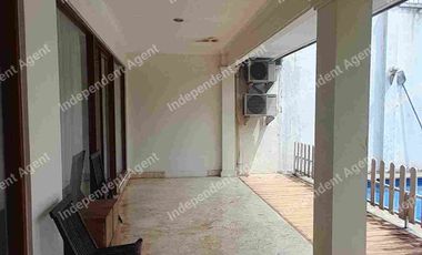 Rumah 2 lantai di Jalan Raya Pangeran Antasari Jakarta Selatan