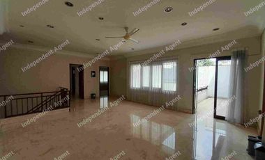 Rumah 2 lantai di Jalan Raya Pangeran Antasari Jakarta Selatan