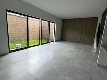 Aria Boscaje | Casa Modelo Cantábile con Roof Garden, 3 recámaras, cocina integral y jardín
