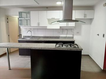 🔥 VENDO DÚPLEX EXCLUSIVO: 5 min a U. Lima/USIL/UPC 🎓