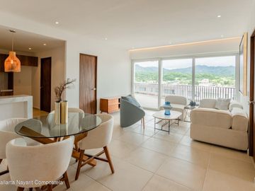 Departamento en venta en La Cruz de Huanacaxtle a solo 150m de la playa.