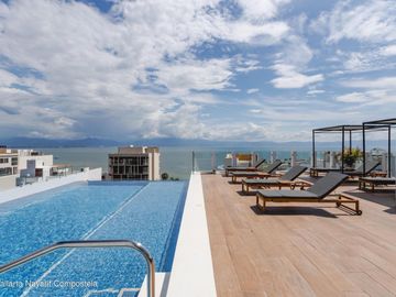 Departamento en venta en La Cruz de Huanacaxtle a solo 150m de la playa.