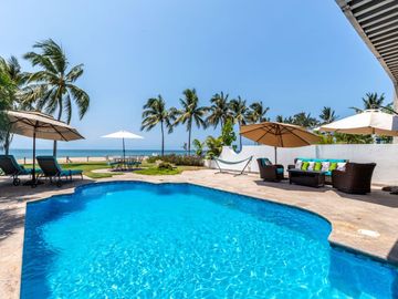 Casa en Venta en la puntilla frente a playa en la cruz de huanacaxtle