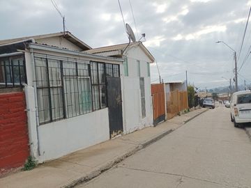 ¡Vive y Arrienda en Santa Inés! 2 Propiedades en 1