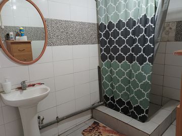 ¡Vive y Arrienda en Santa Inés! 2 Propiedades en 1