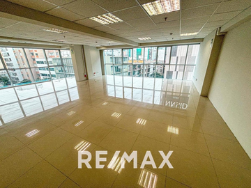 Edificio Corporativo En Venta en Miraflores