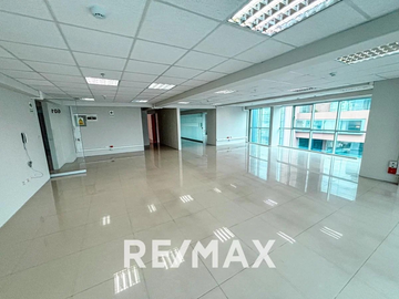 Edificio Corporativo En Venta en Miraflores