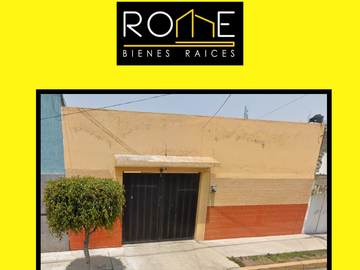 Casa En Venta En Calle 17 col. Estado de México En Nezahualcóyotl