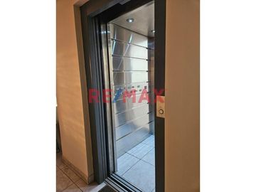 En Venta Lindo Departamento De 118.5 M2, Con Vista Panorámica, Urb. Valle Hermoso, Surco.