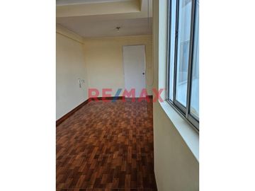 En Venta Lindo Departamento De 118.5 M2, Con Vista Panorámica, Urb. Valle Hermoso, Surco.