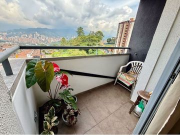 Apartamento de 2 alcobas en venta. La Estrella, Centro