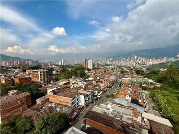 Apartamento de 2 alcobas en venta. La Estrella, Centro
