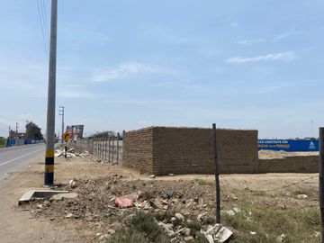 Gran Terreno de 3,805 m² en Venta – Panamericana Sur