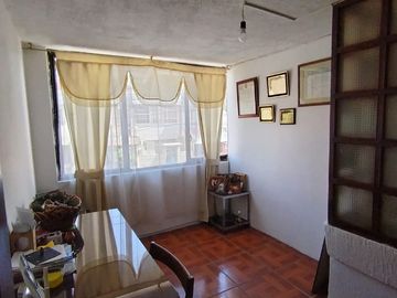 CASA EN VENTA EN CONOCOTO INCLUYE SUIT INDEPENDIENTE