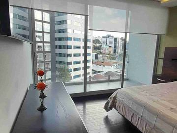 Venta Departamento Suite Amoblado, Sector Republica del Salvador, La Carolina