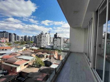 Venta Departamento Suite Amoblado, Sector Republica del Salvador, La Carolina