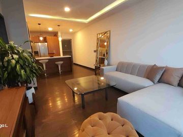 Venta Departamento Suite Amoblado, Sector Republica del Salvador, La Carolina