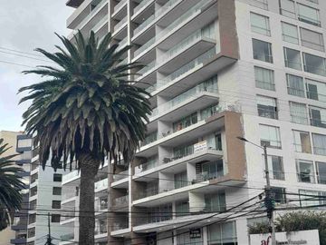 Venta Departamento Suite Amoblado, Sector Republica del Salvador, La Carolina
