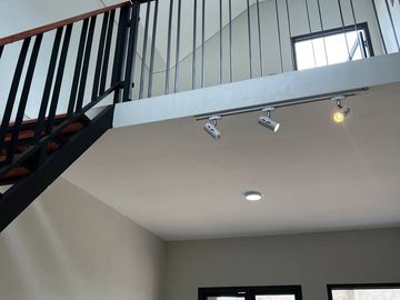 Rumah Cantik MURAH SIAP HUNI Mezzanine Bojongsari Sawangan Depok Jual Dijual Perumahan