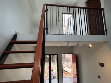Rumah Cantik MURAH SIAP HUNI Mezzanine Bojongsari Sawangan Depok Jual Dijual Perumahan