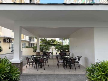 2 Bedroom Ready For Occupancy in Pasay Bay Area | Palm Beach West