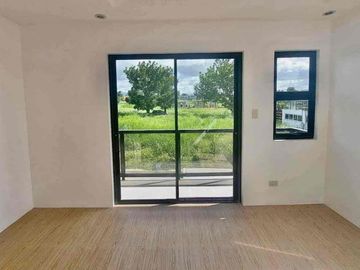 4BR House for Sale beside SM San Pablo Laguna