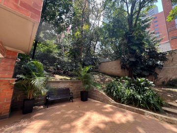 Apartamento en venta, Medellín-El Poblado-Santa María de Los Ángeles, mejor ubicacion y precio