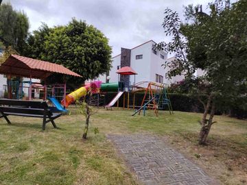 Renta casa Sector Sangolquí  valle de los Chillos