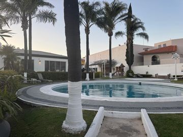VENTA HERMOSA CASA COTO ANDALUCIA, PARQUE DE LA CASTELLANA