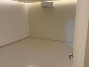 VENTA HERMOSA CASA COTO ANDALUCIA, PARQUE DE LA CASTELLANA