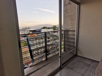 DEPARTAMENTO CON TERRAZA 2 RECS ZONA ITESO EN CONDOMINIO.