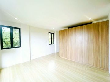 3-Storey 4-Bedroom Duplex House & Lot in Taytay