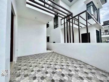 COMPLETE TURNOVER, SINGLE DETACHED HOUSE & LOT  FOR SALE IN ALAMINOS LAGUNA