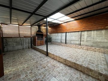 Se vende casa. Machalí
