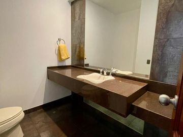 VENDO  LINDO PENTHOUSE DUPLEX EN CHACARILLA - SAN BORJA - 4 DORMITORIOS - 3 COCHERAS - FRENTE A PARQUE🌳