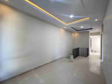 Rumah Siap Huni Jalan Hertasning Belakang Kantor DPRD Makassar