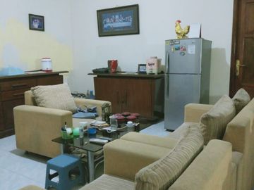 Rumah Darmo Permai Utara Garasi Carport 1 mobil