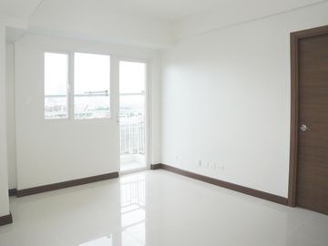 2 Bedroom Condo Foe Sale at Pasay Bay Area