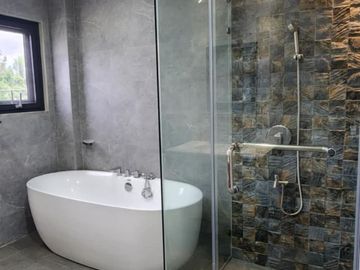 House & Lot For Sale in Mendez Tagaytay Boundary-MC