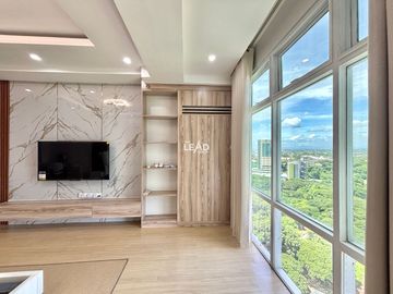 Aspen Tower Alabang Filinvest 3Bedroom w/Parking 221SQM. Good deal New Furnished Big Cut Ayala Alabang Condo For Sale near Palms Pointe BGC Makati