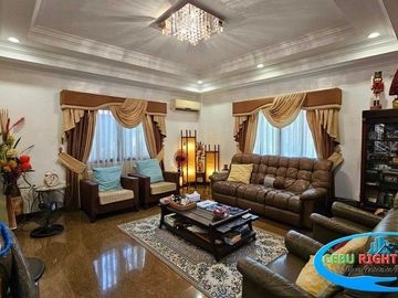 Spacious House For Sale in Corona Del Mar Talisay City Cebu