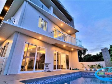 Overlooking House For Sale in Talisay City Cebu