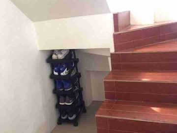2 STOREY HOUSE AND LOT FOR SALE
