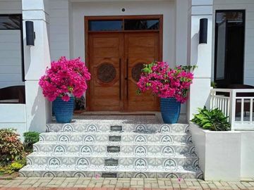 🏡 MODERN BUNGALOW  vacation hosue FOR SALE in pasong Langka Silang near Mings Garden 20misn drive from ayala Malls Nuvali