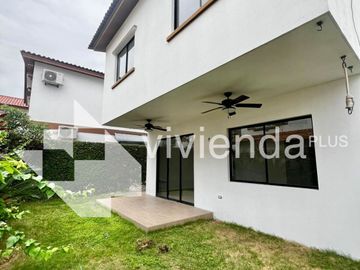 Casa en Venta Terranostra Via La Costa Al Lado de Costalmar Shopping