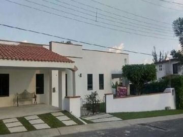 Casa en Lomas de Cocoyoc a Precio de Remate – Inversión Inmobiliaria con Gran Plusvalía