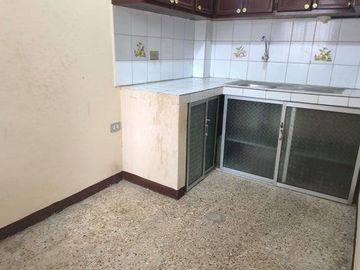 RENTA DE  DEPARTAMENTO PEQUEÑO CON GARAJE