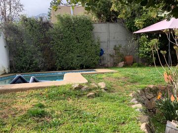 Camino del Convento. Gran terreno, piscina climatizada