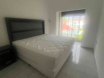 CASA EN VENTA EN GEOPINOS VERACRUZ CON 4 RECÁMARAS EN CLUSTER CON ALBERCA Y JARDIN $1,700,000 (SOLO CRÉDITOS BANCARIOS Y REC PROPIOS)