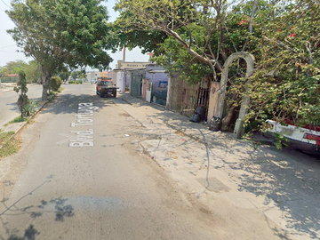 Casaen venta de dos niveles  Geovillas los Pino Veracruz	VERACRUZ